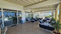 Irina Beach Hotel - con vistas a la montaña