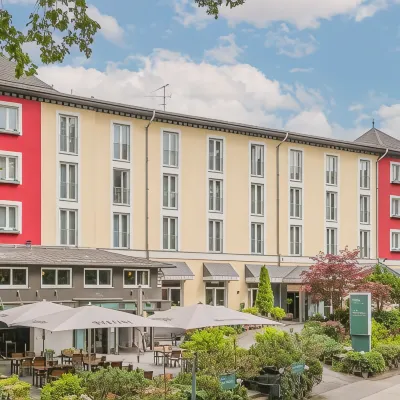 Hotel Waldzeit Berlin-Grünau Hotels near Ferdinand-Braun-Institut