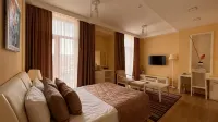 ILK INN HOTEL - Swimmingpools
