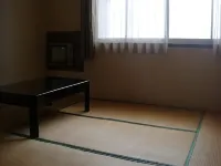 Guesthouse Ryokan Isoya - 2-Star