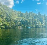 4-Bedroom Direct Waterfront Lakehouse in Maine. Fire Pit, Deck, Private Dock. - WiFi