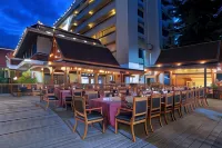 Maeyom Palace Hotel - Pools