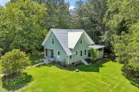 Historic charm in downtown Tryon; 18 Minutes from Tryon Intl Equestrian Center - Homestays