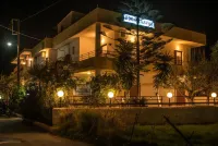 Savas Rooms Hotels in Anatolikos Selinos