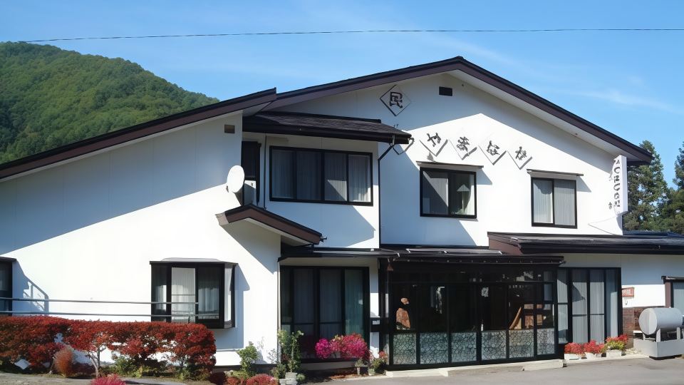 Japanese Hotel Yamanakakan