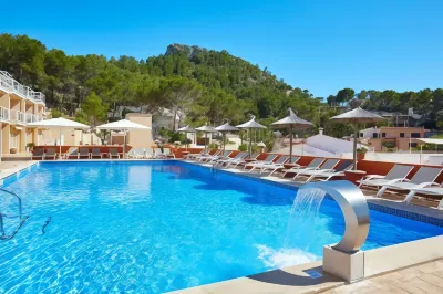 Universal Aparthotel Don Camilo Hotels in Sant Elm