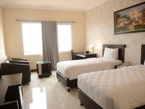 Hotel 88 Jember by WH