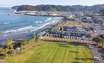 Aoshima Fisherman's Beachside Hostel & Spa