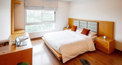 Lake Side Condominium Các khách sạn ở 