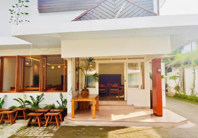 Belaya Hotel Hotel dekat Masjid Al-Ikhlas Perum PLTU Tanjung Jati B Bandengan
