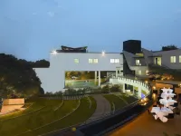 The Woodrose Các khách sạn gần BGS School of Architecture and Planning