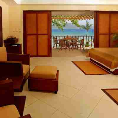 Bluewater Sumilon Island Resort Rooms