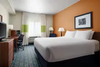 Fairfield Inn & Suites San Francisco San Carlos Отели в г. Сан-Карлос