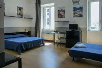 Hotel Britannia Hotel in zona V Maggio 5/OSPEDALE Gaslini