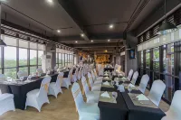 Braling Grand Hotel Purbalingga, Azana Hotels Collection Hôtels à : Padamara