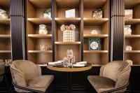 U-VISIONARY ROMA HOTEL