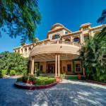 Renest Shraddha Inn - Shirdi Hotel dekat Saibaba Temple Shirdi