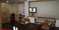 Habib Castle Hotels in Budgam