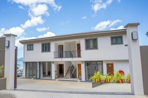 Kolibri Holiday Apartments Hotels in Cerf Island