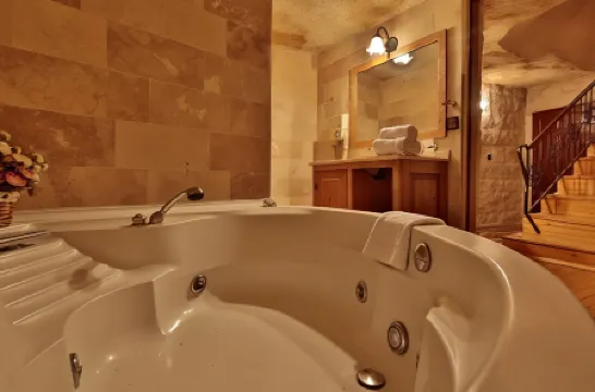 Ascension Cave Suites - Special Class