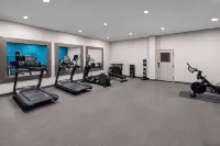 La Quinta Inn & Suites by Wyndham Houma فنادق في بايو كاين