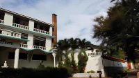Silver Seas Hotel