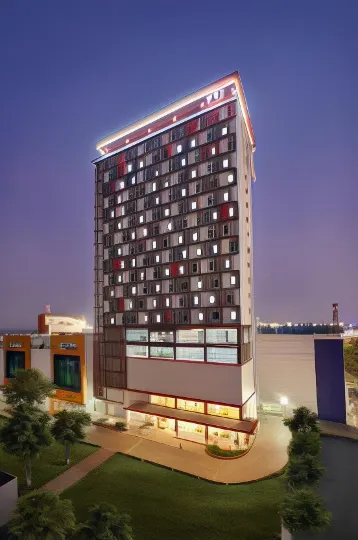 HI HOTEL SENEN