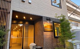 Shinjuku Warm House - Housity