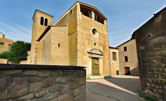 Encís d'Empordà -Adults Only-
