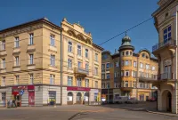 Queen Apartments Hotels in Krakow