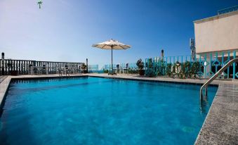 6. Palm Inn..