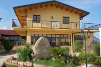 Il Giardino Del Sole Hotels in Province of Syracuse
