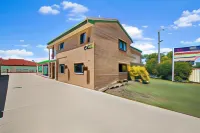 Golden Beach Motor Inn, Caloundra Hotels in Golden Beach