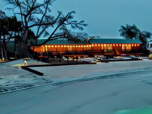 Top of the Hill RV Resort & Cabins فنادق في Kendall County
