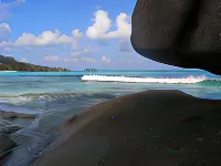 Hotel l'Ocean Hotels near Coco Island
