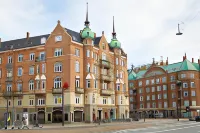 Bob W Østerbro Copenhagen Hotels in Hellerup