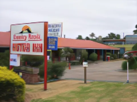 Orbost Country Road Motor Inn オーボストのホテル