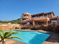 Golden Dawn Chalets - สระว่ายน้ำส่วนตัว