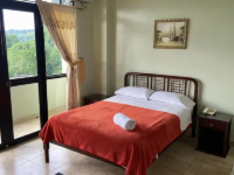 Hostal La Colina Hotels in Tena