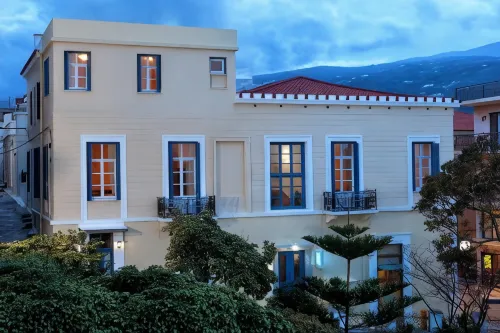 Egli Hotel - 3-Star