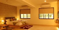 Meritas Seawind Beach Resort Hotel di Shrivardhan