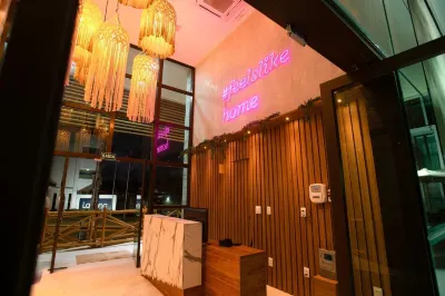 Sunny Hall by Aft