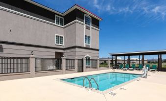 La Quinta Inn & Suites by Wyndham Midland North