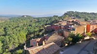 Independent villa with private pool in the Luberon (6 people)