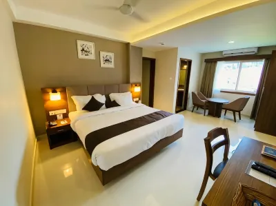 Hill Heights Hotels in Kolenchery