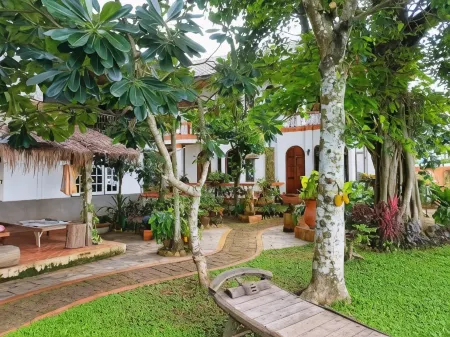 Mut Mee Garden Guest House Отели рядом с достопримечательностью «Салакэуку»