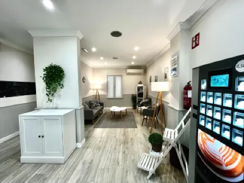 ToledoRooms Palacios - Ver Procesiones de Semana Santa Desde Balcon Hotels in 