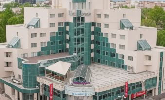 Pik Hotel