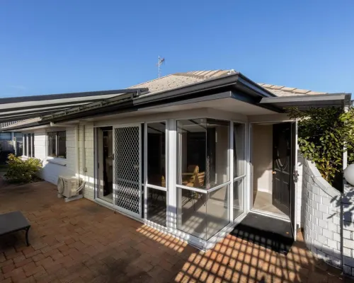 Pavilion Beachfront Apartments Hotels in Mount Maunganui