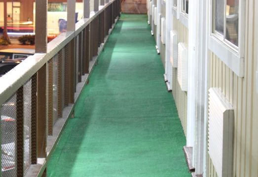 롬바드르 플라자 모텔 객실